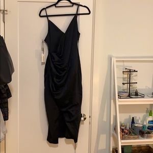 Black aritzia midi formal dress